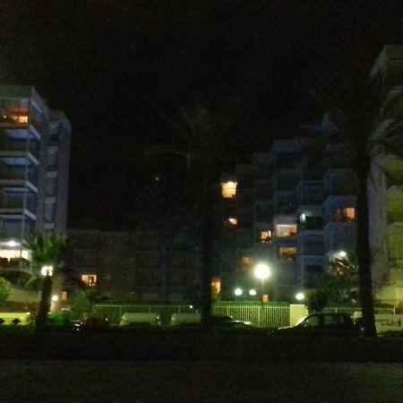 Sea Front Apart. 2 Pools / 1ª Linea. 2 Piscinas Appartement Segur de Calafell Buitenkant foto