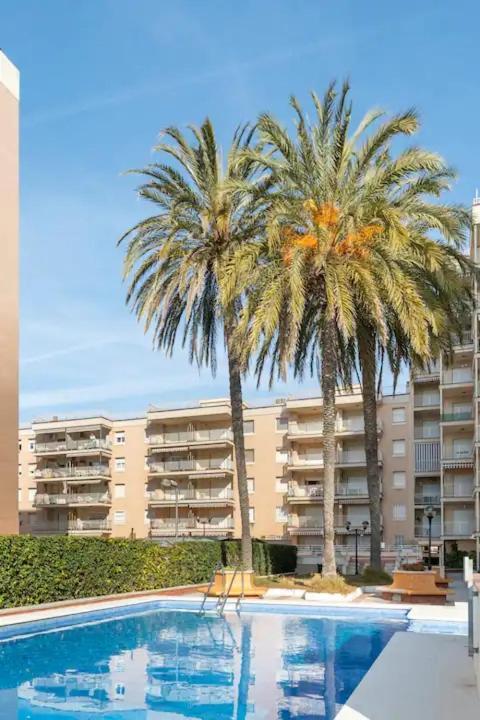 Sea Front Apart. 2 Pools / 1ª Linea. 2 Piscinas Appartement Segur de Calafell Buitenkant foto