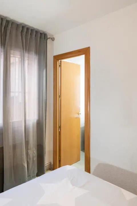 Sea Front Apart. 2 Pools / 1ª Linea. 2 Piscinas Appartement Segur de Calafell Buitenkant foto
