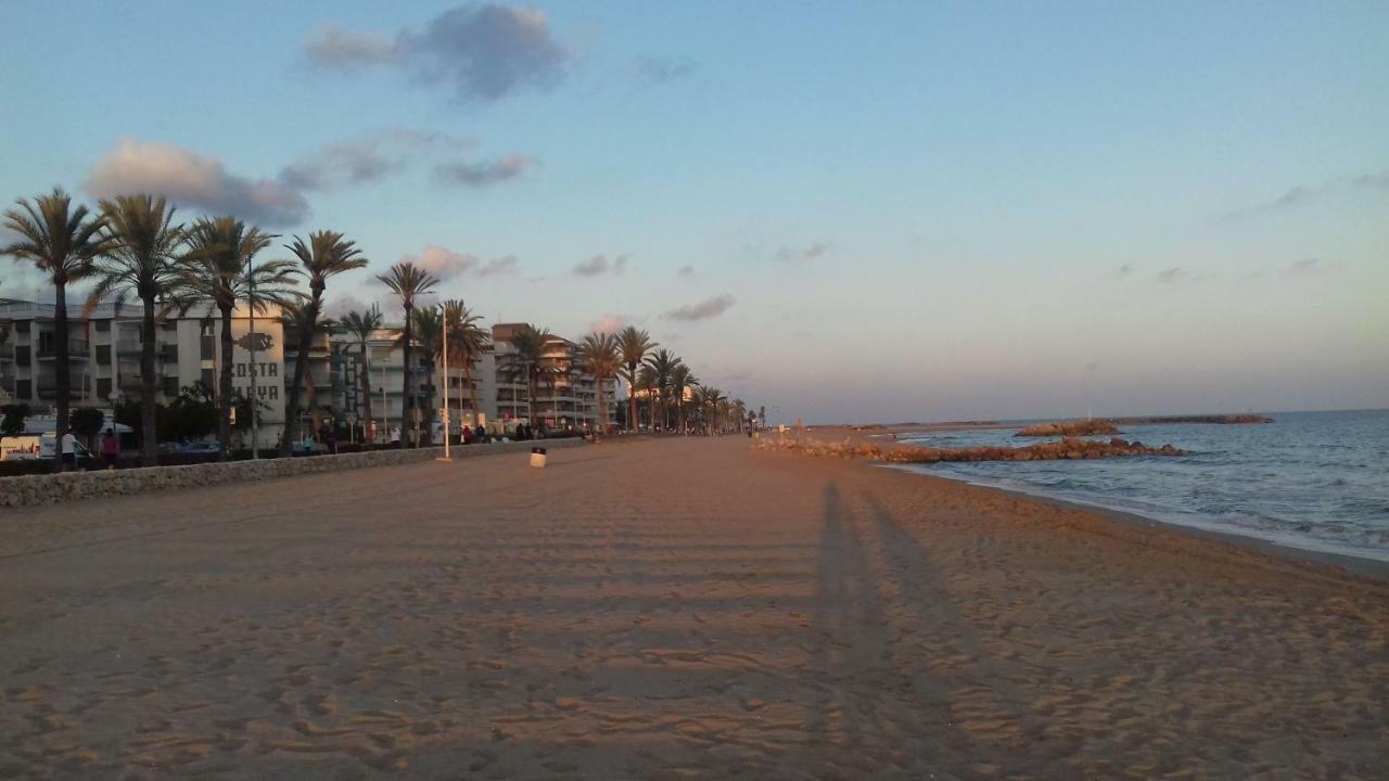 Sea Front Apart. 2 Pools / 1ª Linea. 2 Piscinas Appartement Segur de Calafell Buitenkant foto